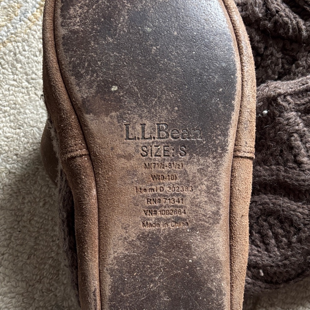 L.L. Bean Chocolate Knit Slipper Socks - Picture 2 of 3
